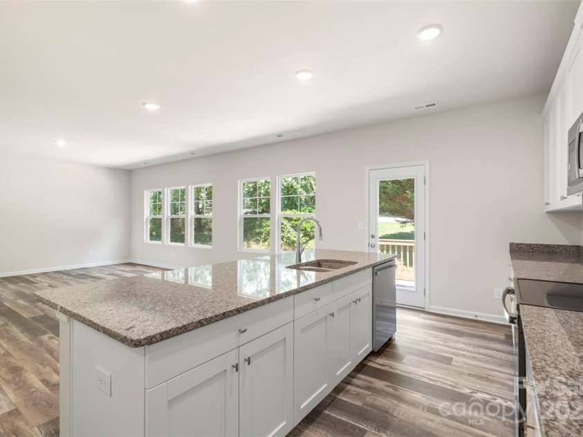 305 Firefly Path, Shelby, NC 28150.  MLS# CAR4286445, YatesRealty ID 1985. 