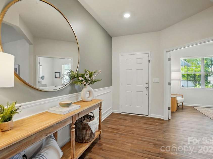 3471 Melwood Estates Drive, Denver, NC 28037.  MLS# CAR4264443, YatesRealty ID 19850. Grand Hall