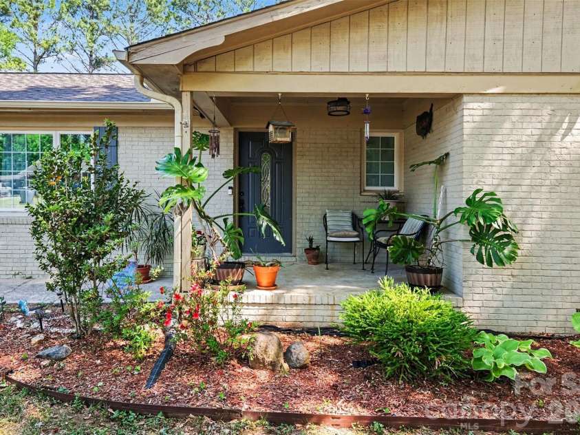 3950 Rocky River Place, Harrisburg, NC 28075.  MLS# CAR4376828, YatesRealty ID 19852. 