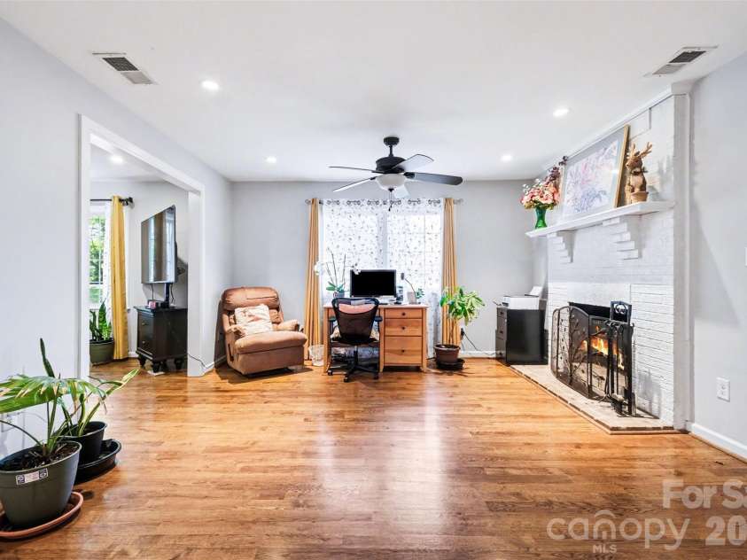 3950 Rocky River Place, Harrisburg, NC 28075.  MLS# CAR4376828, YatesRealty ID 19852. 