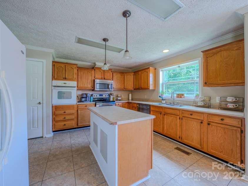 210 US 221A Highway, Forest City, NC 28043.  MLS# CAR4264127, YatesRealty ID 19853. 