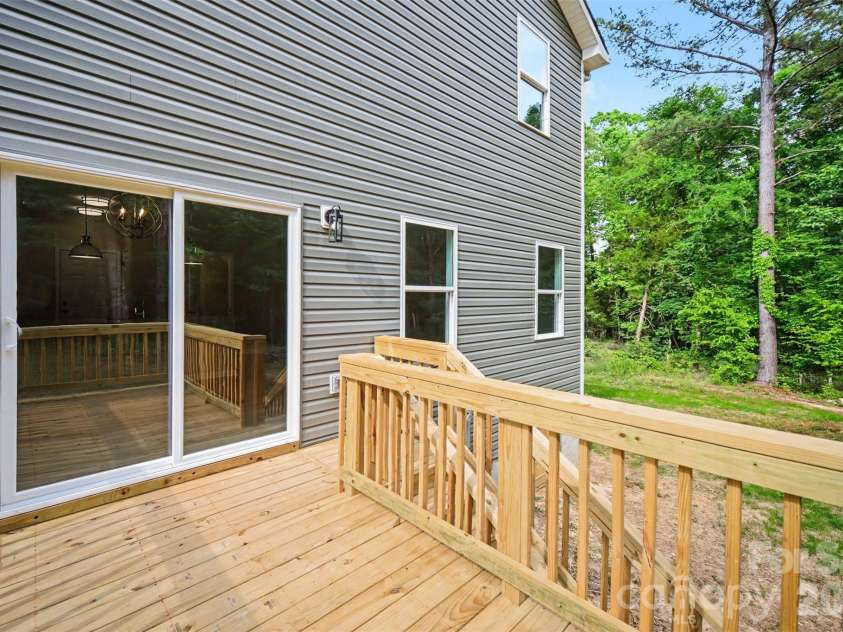 1730 BURNETTE Street, Lancaster, SC 29720.  MLS# CAR4368524, YatesRealty ID 19854. 