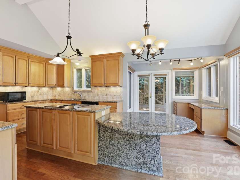 3325 Tilley Morris Road, Matthews, NC 28105.  MLS# CAR4372794, YatesRealty ID 19855. 