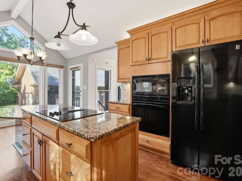 3325 Tilley Morris Road, Matthews, NC 28105.  MLS# CAR4372794, YatesRealty ID 19855. 