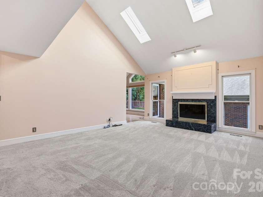 3325 Tilley Morris Road, Matthews, NC 28105.  MLS# CAR4372794, YatesRealty ID 19855. 