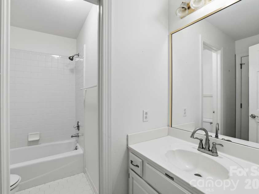 3325 Tilley Morris Road, Matthews, NC 28105.  MLS# CAR4372794, YatesRealty ID 19855. 