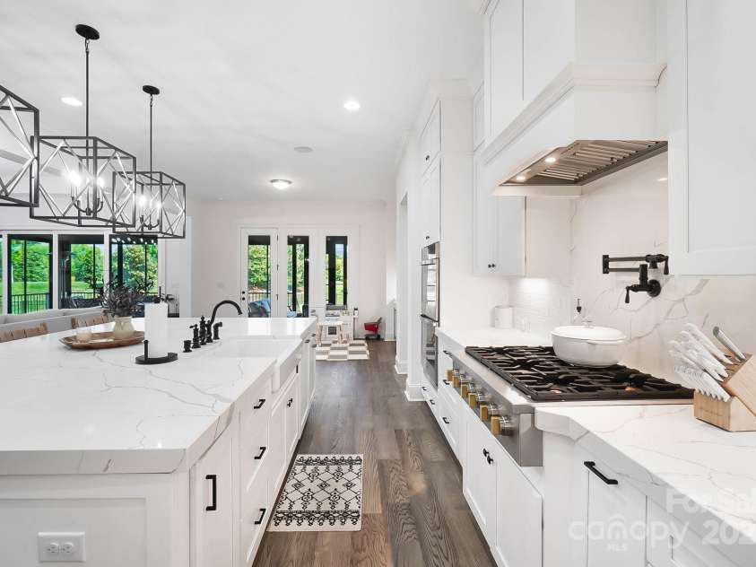 1005 Grand Oak Drive, Waxhaw, NC 28173.  MLS# CAR4253613, YatesRealty ID 19856. 