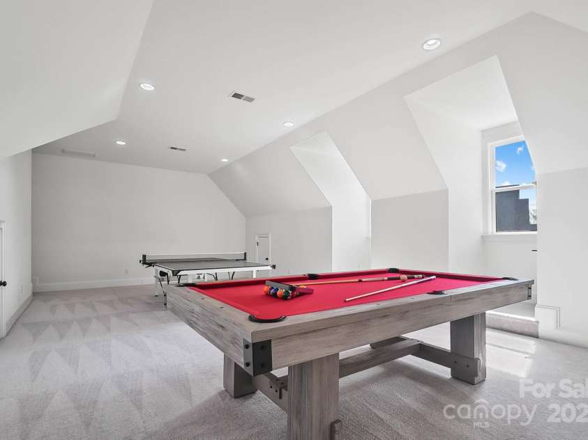 1005 Grand Oak Drive, Waxhaw, NC 28173.  MLS# CAR4253613, YatesRealty ID 19856. 