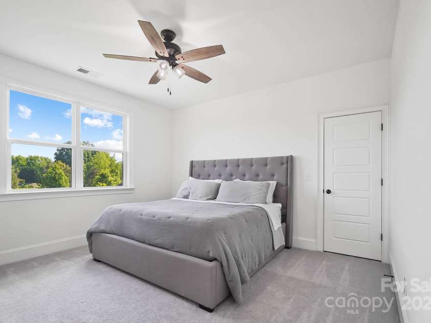 1005 Grand Oak Drive, Waxhaw, NC 28173.  MLS# CAR4253613, YatesRealty ID 19856. 