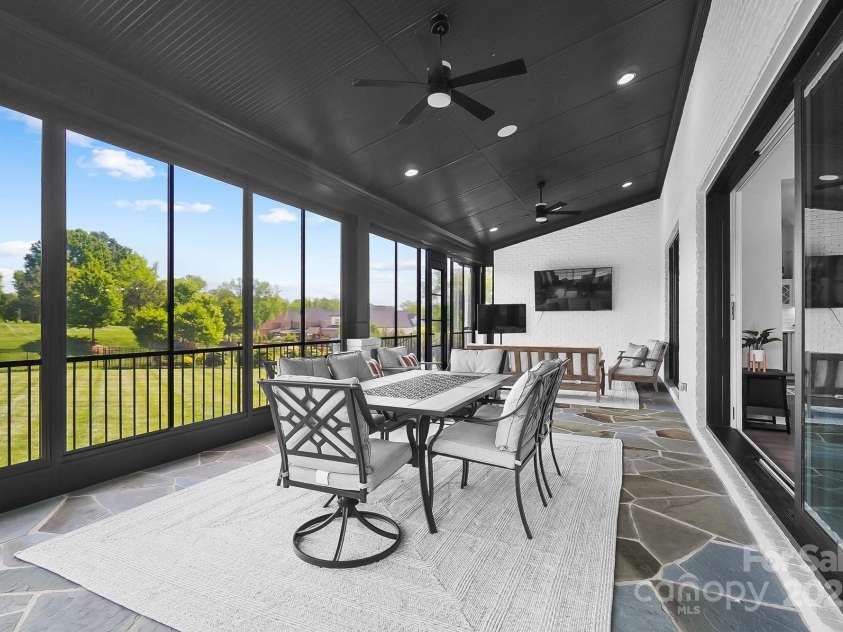 1005 Grand Oak Drive, Waxhaw, NC 28173.  MLS# CAR4253613, YatesRealty ID 19856. 