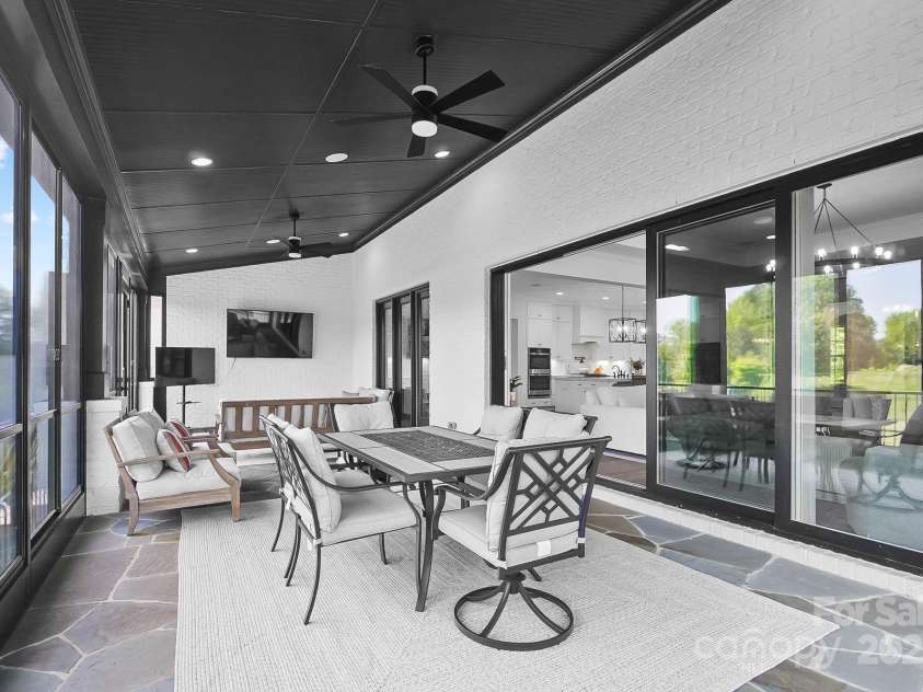 1005 Grand Oak Drive, Waxhaw, NC 28173.  MLS# CAR4253613, YatesRealty ID 19856. 