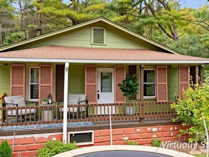 222 Glendale Avenue, Asheville, NC 28803.  MLS# CAR4307469, YatesRealty ID 19856. 