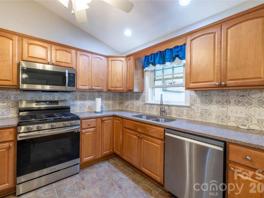 204 Millwheel Lane, Mount Gilead, NC 27306.  MLS# CAR4379035, YatesRealty ID 19859. 