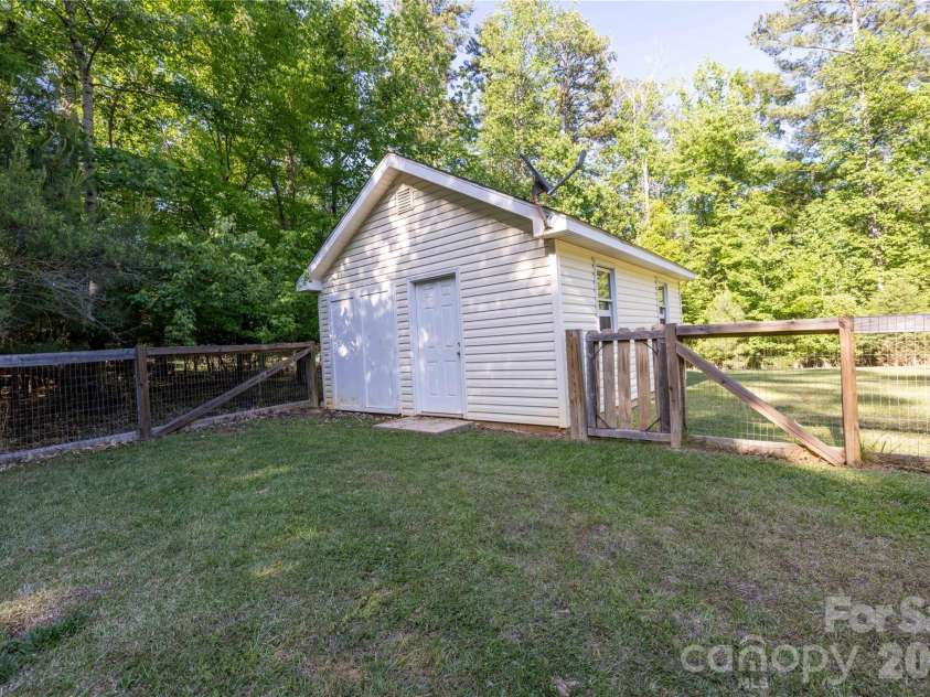 204 Millwheel Lane, Mount Gilead, NC 27306.  MLS# CAR4379035, YatesRealty ID 19859. 