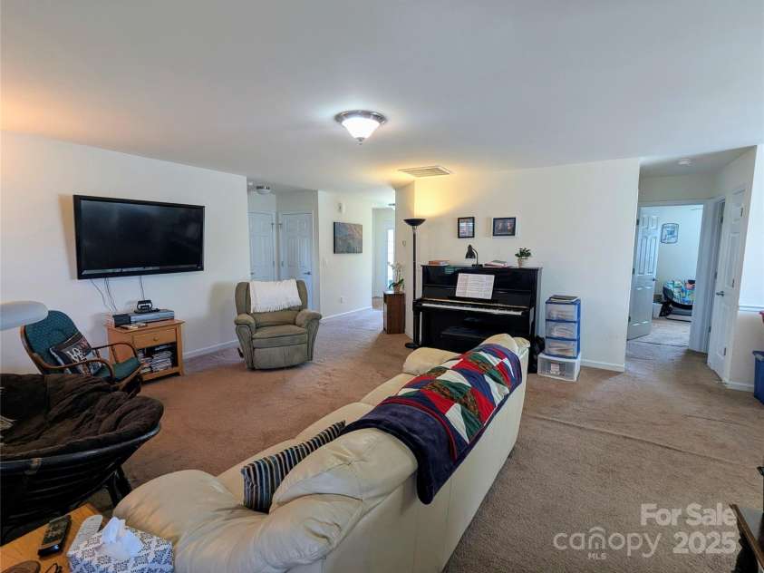 163 Swift Creek Road, Fletcher, NC 28732.  MLS# CAR4250145, YatesRealty ID 19860. L.V view2