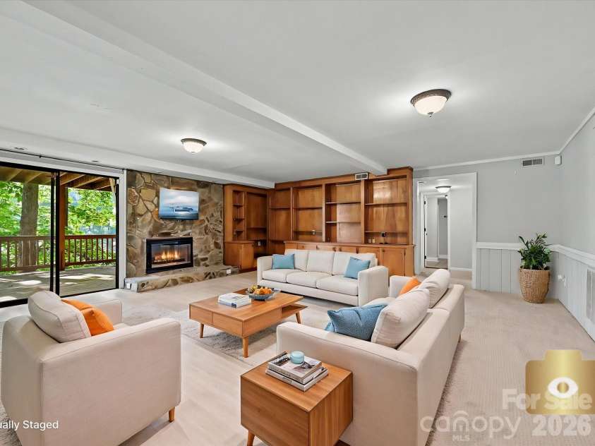7925 Serendipity Lane, Charlotte, NC 28277.  MLS# CAR4376292, YatesRealty ID 19861. Basement