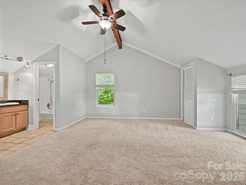 7925 Serendipity Lane, Charlotte, NC 28277.  MLS# CAR4376292, YatesRealty ID 19861. Upstairs Primary Bedroom