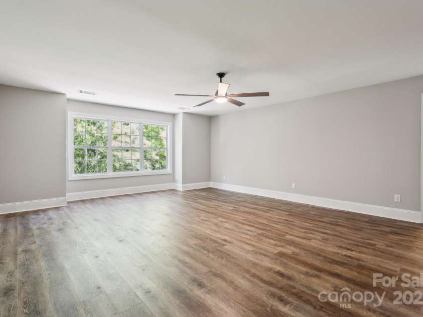 907 Ospre Lane, Fort Mill, SC 29708.  MLS# CAR4254427, YatesRealty ID 19864. 