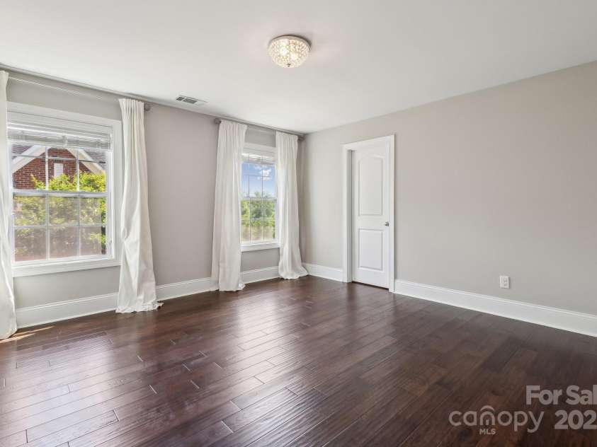907 Ospre Lane, Fort Mill, SC 29708.  MLS# CAR4254427, YatesRealty ID 19864. Secondary bedroom - upper floor