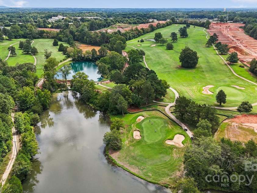 274 Bezelle Avenue, York, SC 29745.  MLS# CAR4265541, YatesRealty ID 19866. Spring Lake Country Club