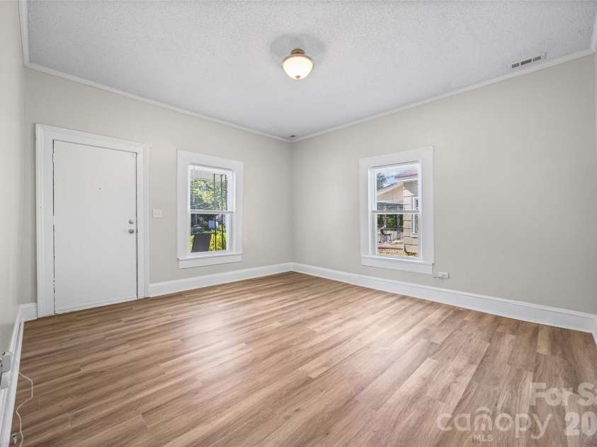 323 High Street, Rock Hill, SC 29730.  MLS# CAR4360419, YatesRealty ID 19866. 