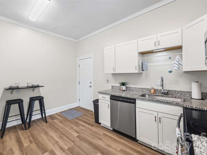 323 High Street, Rock Hill, SC 29730.  MLS# CAR4360419, YatesRealty ID 19866. 