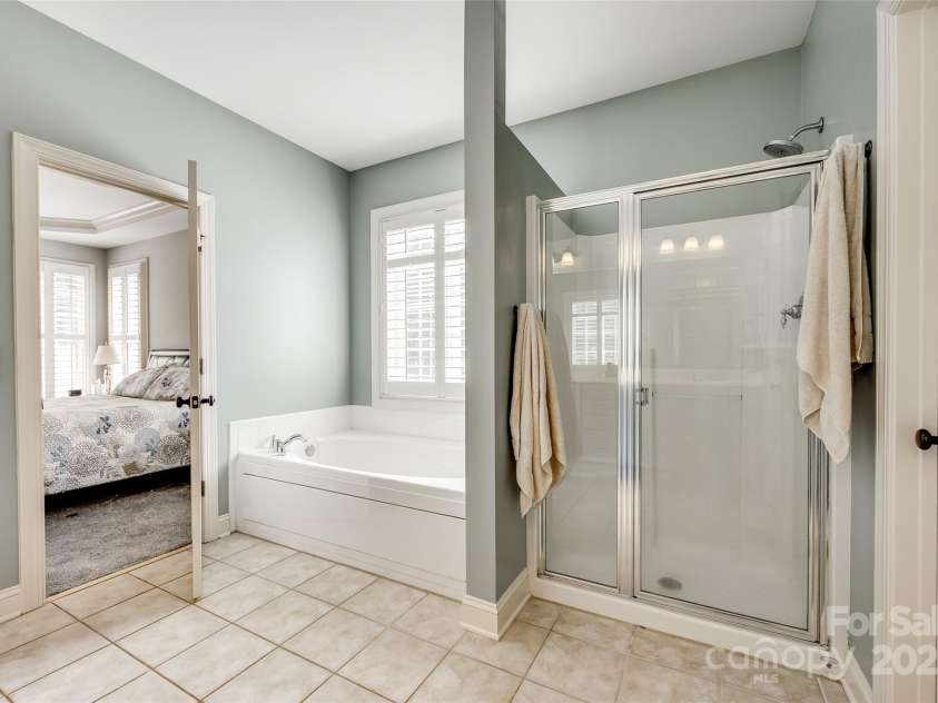 208 Mcduffie Lane, Fort Mill, SC 29715.  MLS# CAR4256789, YatesRealty ID 19867. 