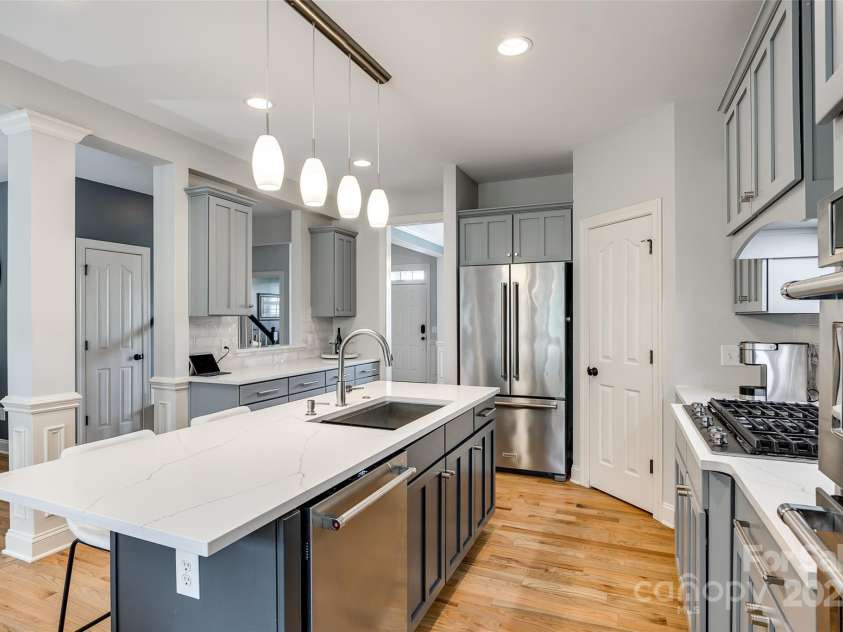 208 Mcduffie Lane, Fort Mill, SC 29715.  MLS# CAR4256789, YatesRealty ID 19867. 