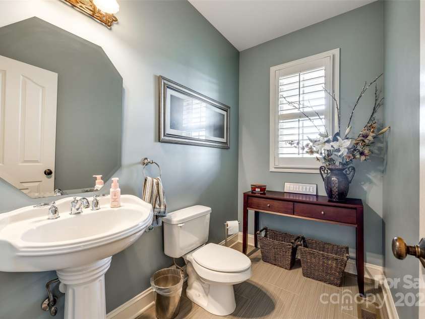 208 Mcduffie Lane, Fort Mill, SC 29715.  MLS# CAR4256789, YatesRealty ID 19867. 