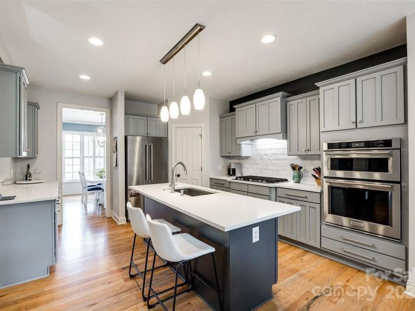 208 Mcduffie Lane, Fort Mill, SC 29715.  MLS# CAR4256789, YatesRealty ID 19867. 