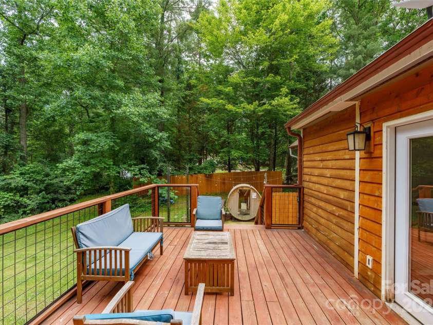 204 Terrys Gap Loop Road, Fletcher, NC 28732.  MLS# CAR4272352, YatesRealty ID 19868. 
