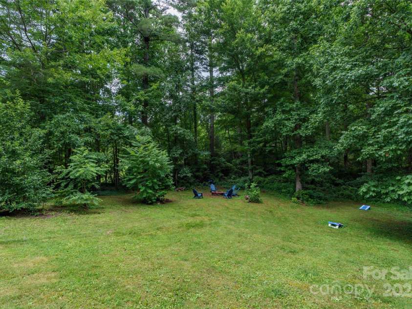 204 Terrys Gap Loop Road, Fletcher, NC 28732.  MLS# CAR4272352, YatesRealty ID 19868. 