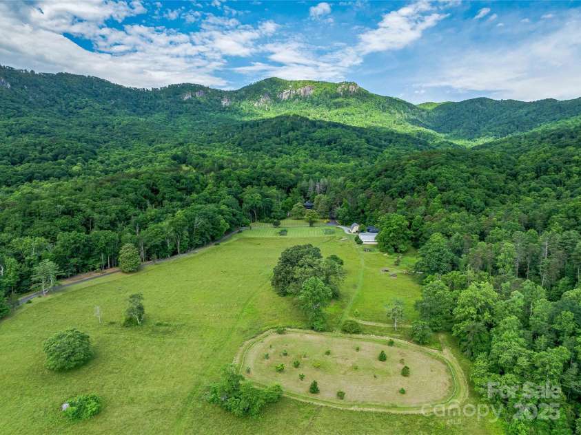 400 Kings Drive, Lake Lure, NC 28746.  MLS# CAR4264882, YatesRealty ID 19869. Bordered by over 3,000 acres of State and Conservation lands this property has access to miles of private trails.