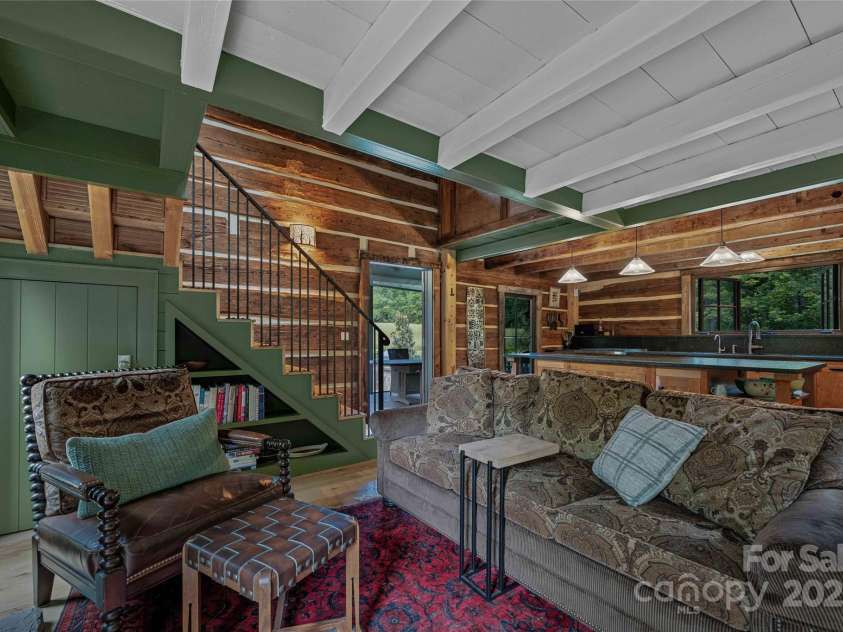 400 Kings Drive, Lake Lure, NC 28746.  MLS# CAR4264882, YatesRealty ID 19869. The authentic Oak hardwood flooring is from a reclaimed Kentucky horse fence.