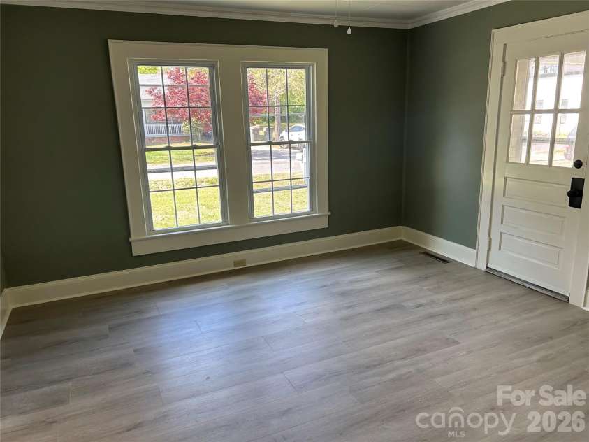 604 Dodge Street, Kannapolis, NC 28083.  MLS# CAR4365867, YatesRealty ID 19869. 