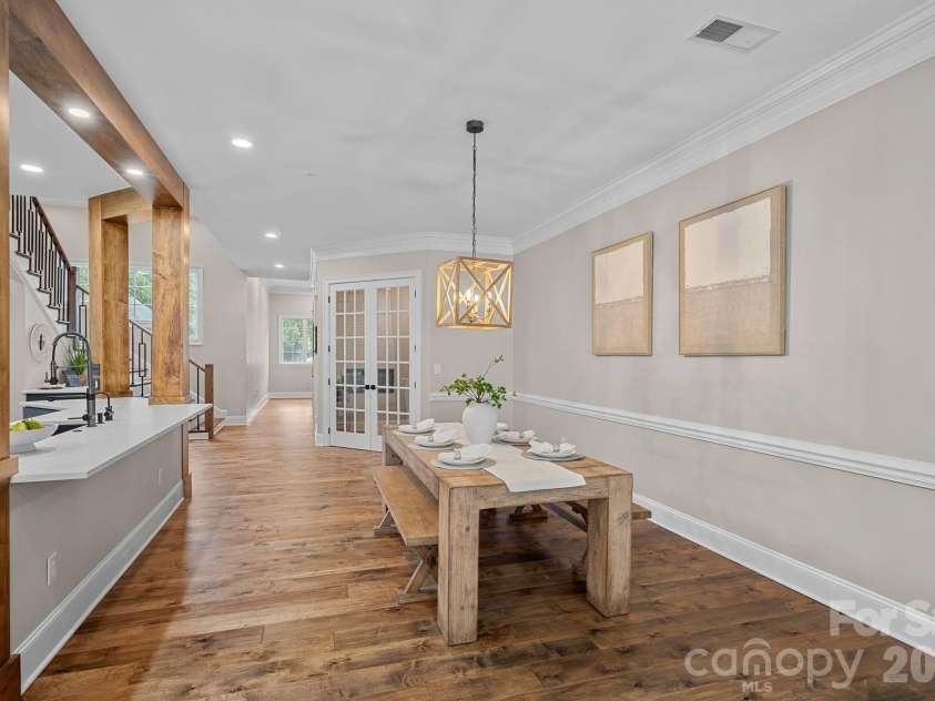 103 Cove Key Lane, Mooresville, NC 28117.  MLS# CAR4344148, YatesRealty ID 19871. 