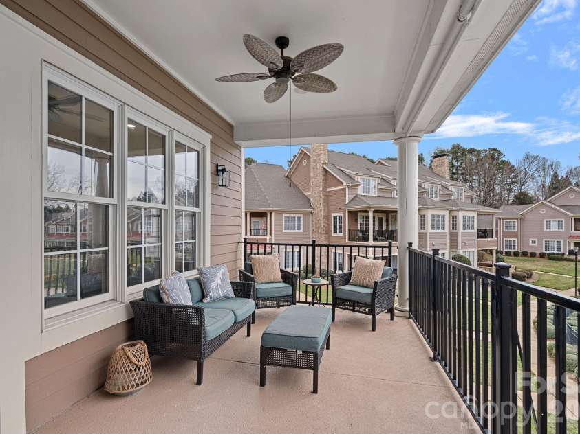 103 Cove Key Lane, Mooresville, NC 28117.  MLS# CAR4344148, YatesRealty ID 19871. 