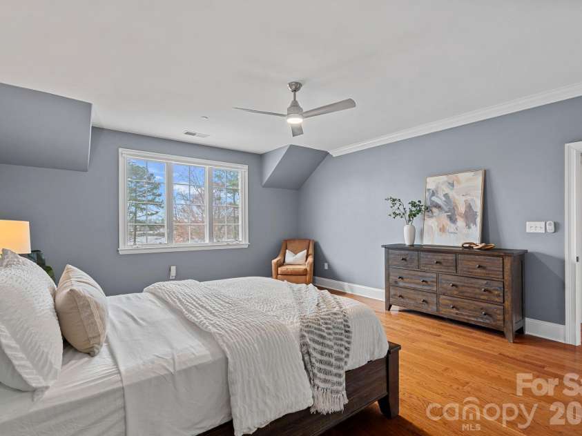 103 Cove Key Lane, Mooresville, NC 28117.  MLS# CAR4344148, YatesRealty ID 19871. 