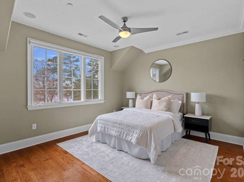103 Cove Key Lane, Mooresville, NC 28117.  MLS# CAR4344148, YatesRealty ID 19871. 