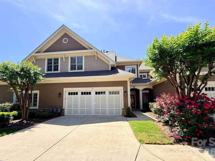 103 Cove Key Lane, Mooresville, NC 28117.  MLS# CAR4344148, YatesRealty ID 19871. 
