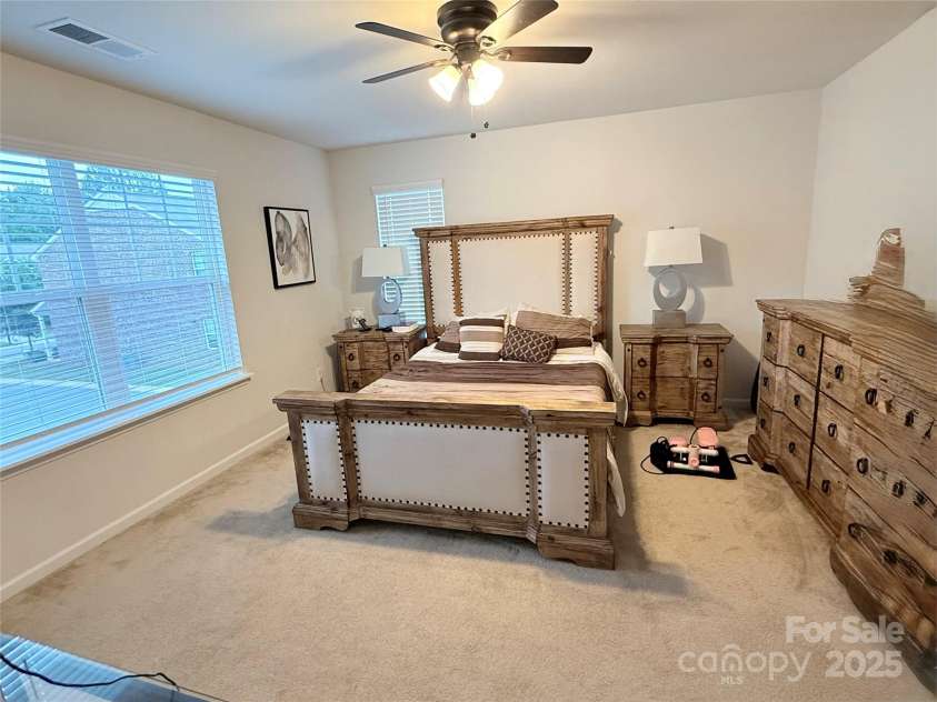9340 Grand Valley Drive, Charlotte, NC 28213.  MLS# CAR4253390, YatesRealty ID 19871. 