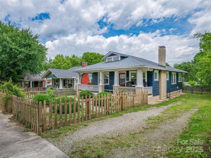 79 Olney Road, Asheville, NC 28806.  MLS# CAR4268827, YatesRealty ID 19873. 