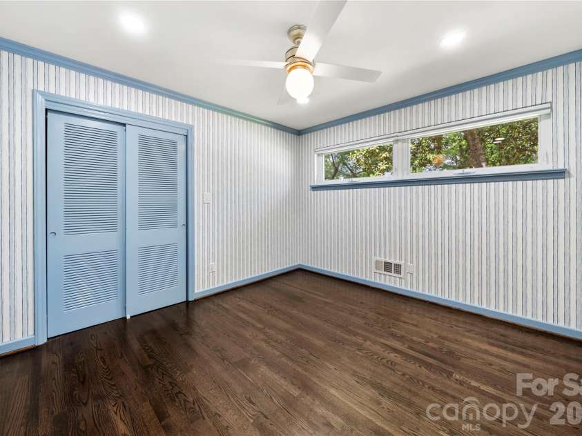 748 Stanfield Drive, Charlotte, NC 28210.  MLS# CAR4378077, YatesRealty ID 19874. 