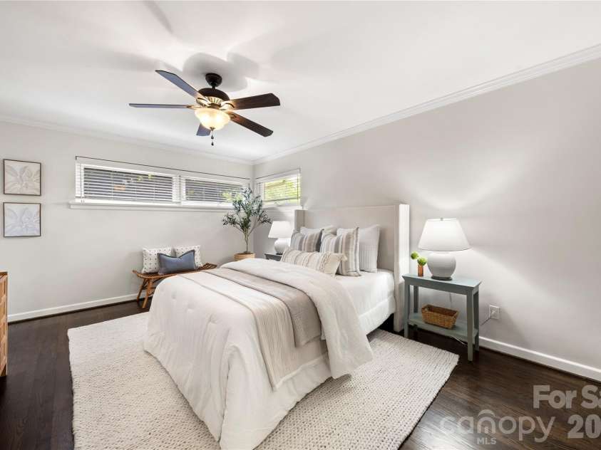 748 Stanfield Drive, Charlotte, NC 28210.  MLS# CAR4378077, YatesRealty ID 19874. 