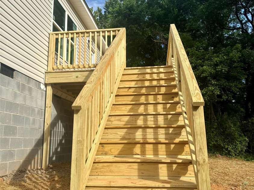 1409 Caldwell Street, Gastonia, NC 28052.  MLS# CAR4377530, YatesRealty ID 19875. 