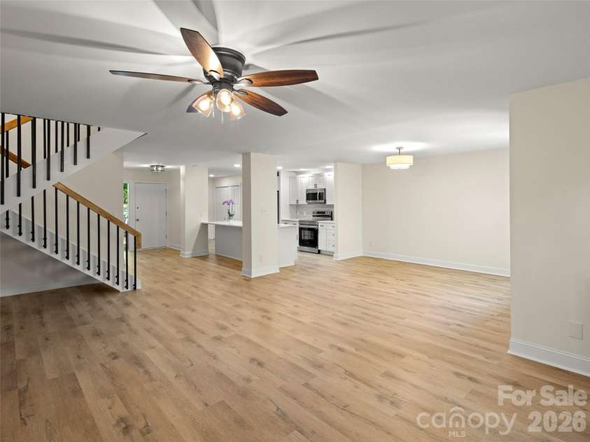 203 Crowfields Drive, Asheville, NC 28803.  MLS# CAR4378938, YatesRealty ID 19877. 