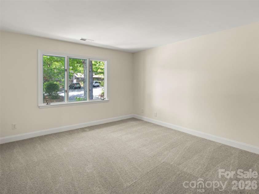 203 Crowfields Drive, Asheville, NC 28803.  MLS# CAR4378938, YatesRealty ID 19877. 