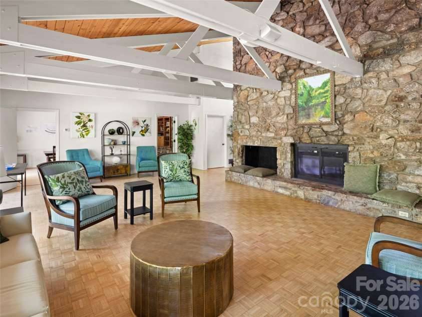 203 Crowfields Drive, Asheville, NC 28803.  MLS# CAR4378938, YatesRealty ID 19877. Clubhouse