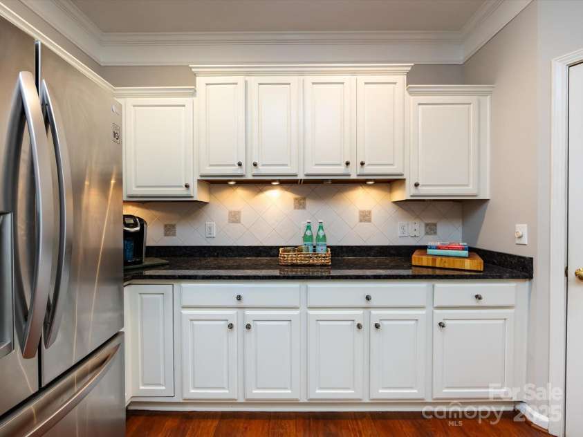 1423 Piper Court, Concord, NC 28025.  MLS# CAR4269356, YatesRealty ID 19879. 