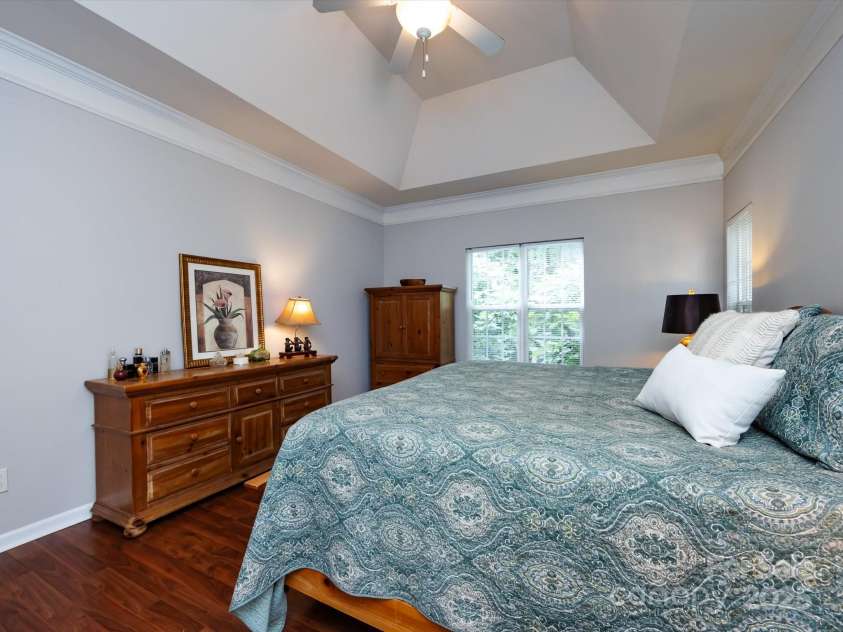 1423 Piper Court, Concord, NC 28025.  MLS# CAR4269356, YatesRealty ID 19879. 